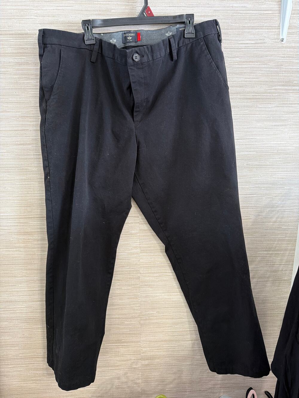 Dockers Workday Kahi's in Black Men's size 42/32